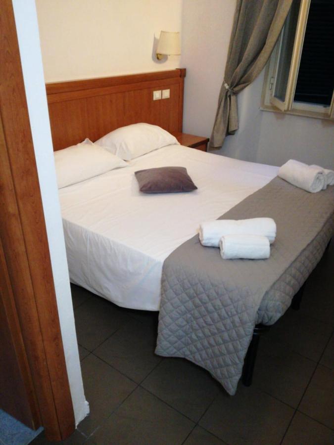 Roma Termini Tina Ya B&B Kültér fotó