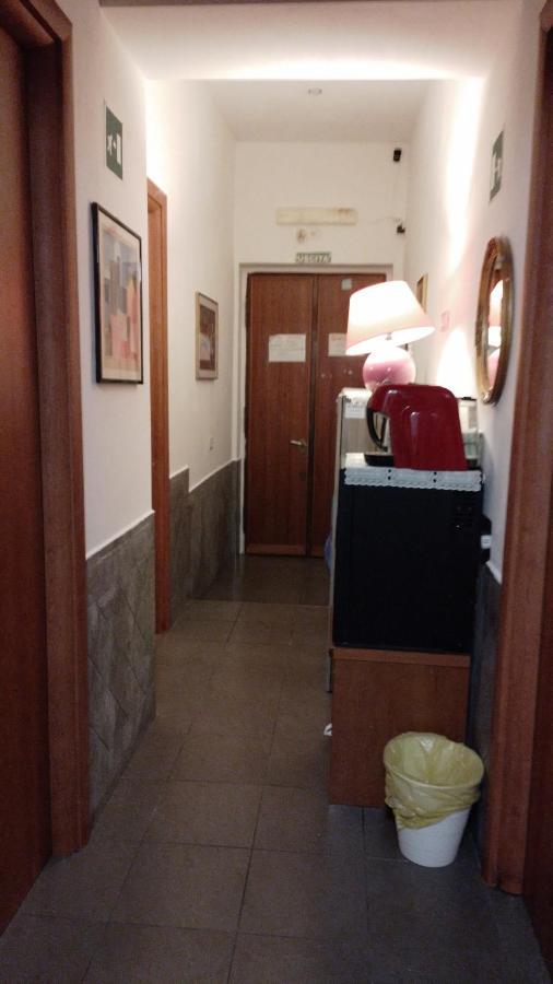 Roma Termini Tina Ya B&B Kültér fotó